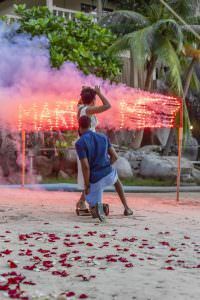 Các kiểu cầu hôn độc lạ trên thế giới